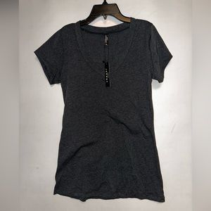 Made by Johnny t shirt NWT sz xl